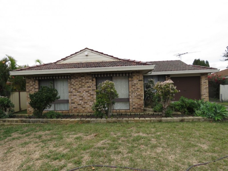 20 Lismore Close, Bossley Park NSW 2176