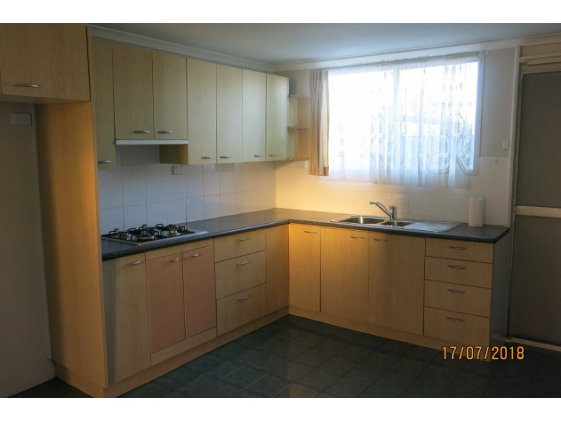 30a STIMSON, Smithfield NSW 2164