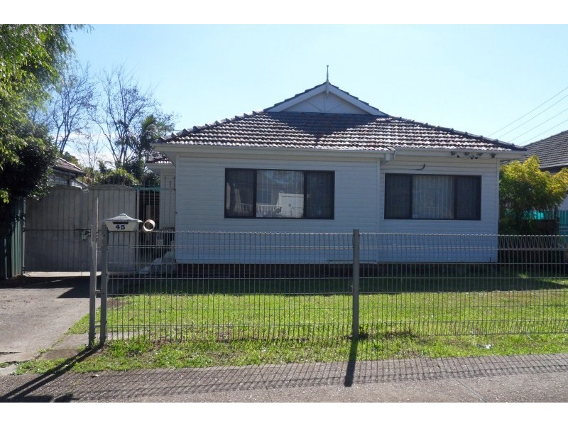 Fairfield East NSW 2165