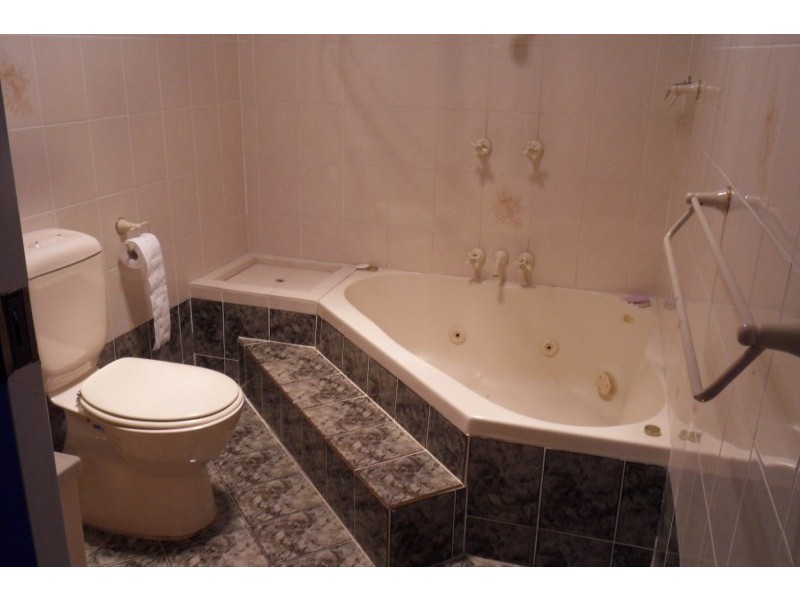 Fairfield East NSW 2165