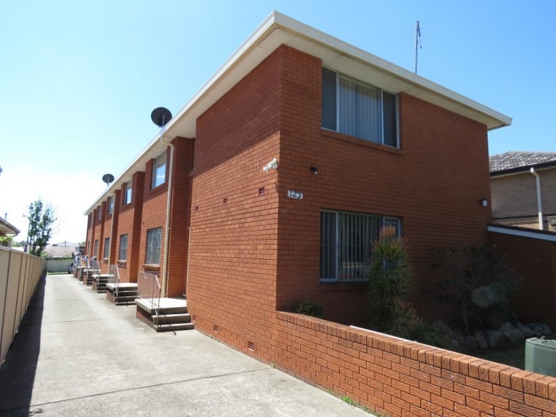 1/123 Longfield Street, Cabramatta NSW 2166