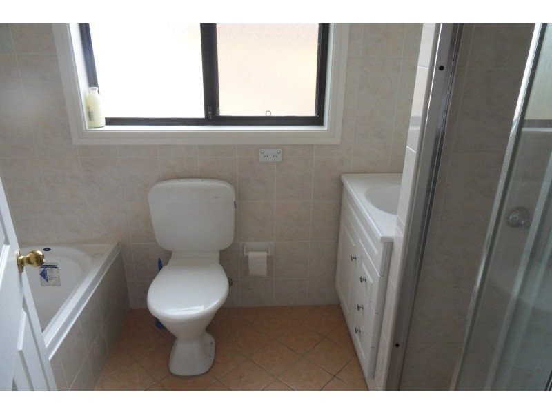 2 Percy Street, Fairfield Heights NSW 2165