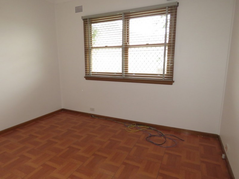 14 Curringa Road, Villawood NSW 2163