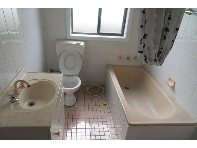 Canley Heights NSW 2166