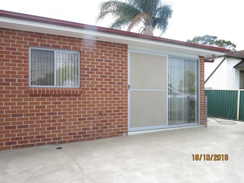 492 The Horsley Drive, Fairfield NSW 2165