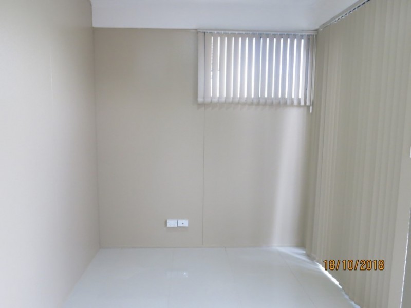 492 The Horsley Drive, Fairfield NSW 2165