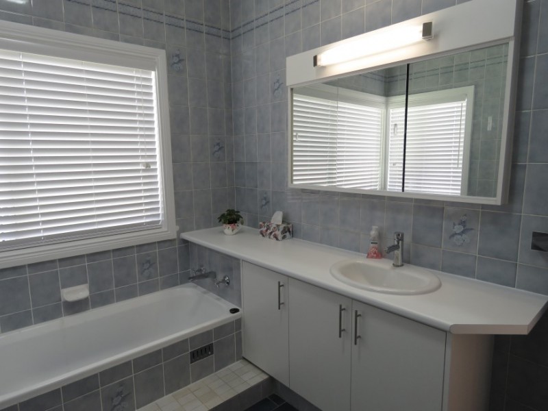 119 Minto Road, Minto NSW 2566