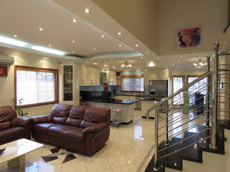 Canley Heights NSW 2166