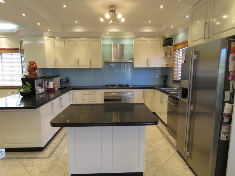 Canley Heights NSW 2166