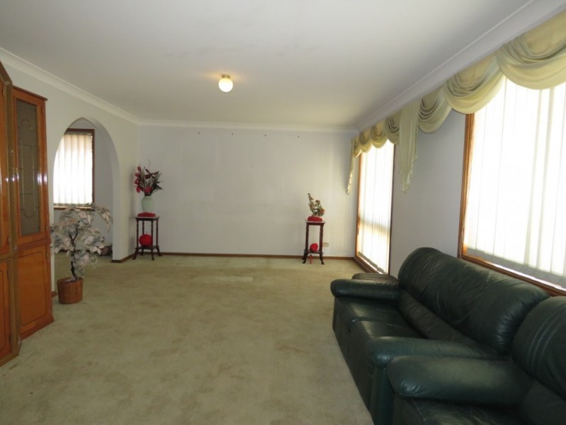 5 Gogol Place, Wetherill Park NSW 2164