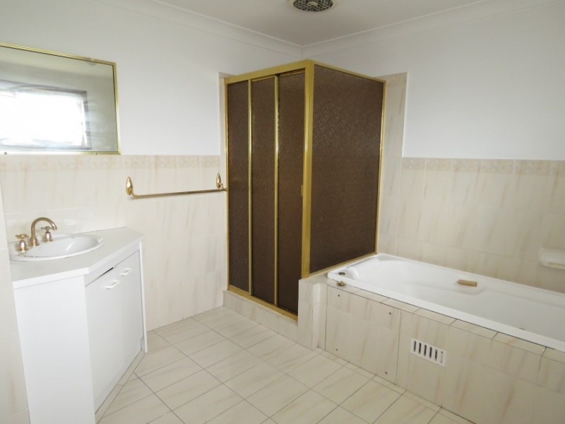 5 Gogol Place, Wetherill Park NSW 2164