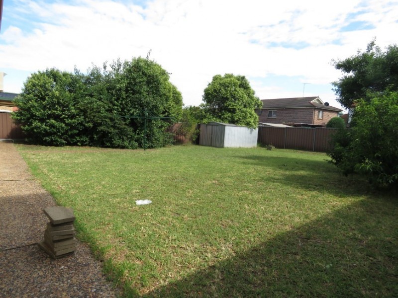 5 Gogol Place, Wetherill Park NSW 2164