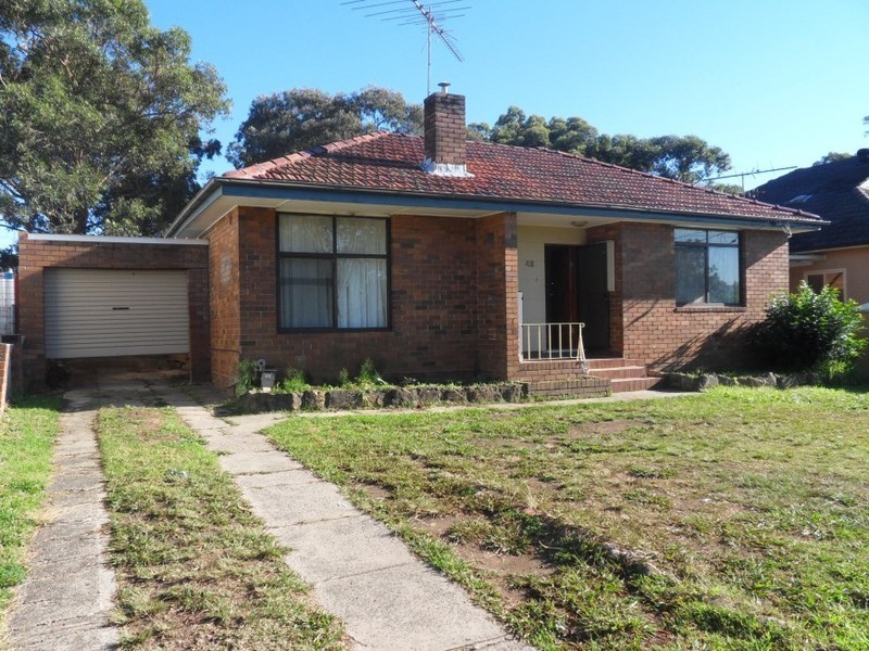42 Beelar Avenue, Villawood NSW 2163