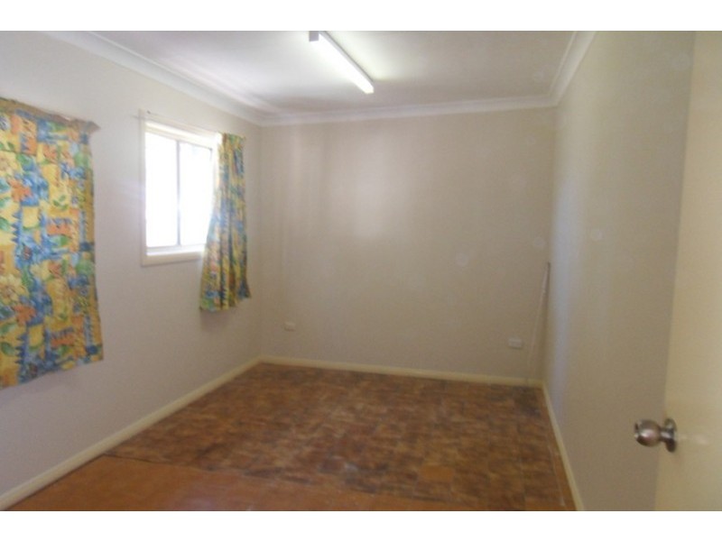 42 Beelar Avenue, Villawood NSW 2163