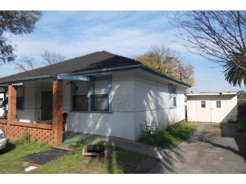 3 Edmunds Street, Carramar NSW 2163