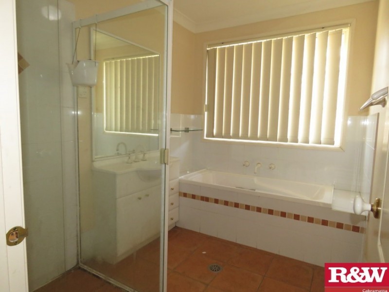 Fairfield East NSW 2165