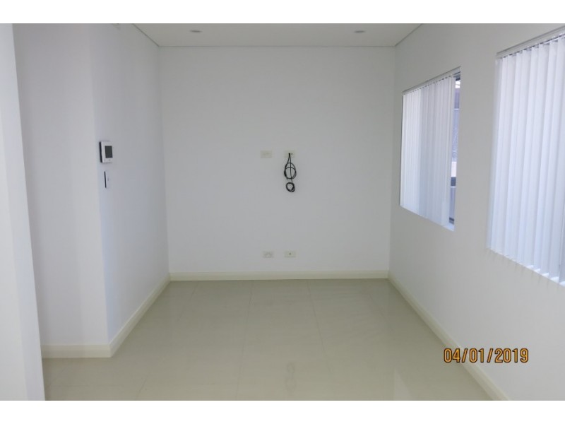 18 WYNYARD AVENUE, Bass Hill NSW 2197