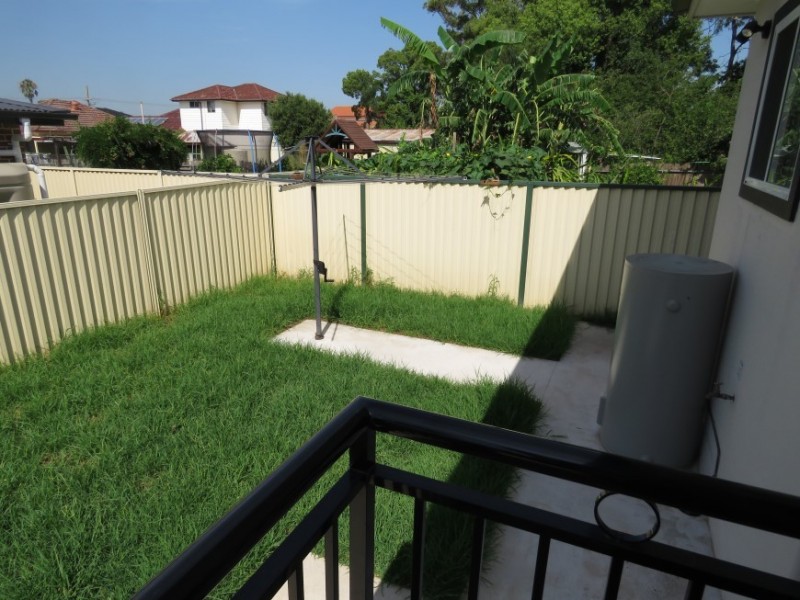 15a Macquarie Street, Fairfield NSW 2165