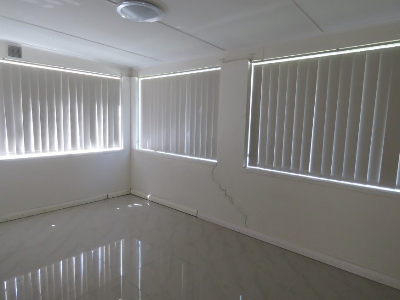27a Alexander Street, Smithfield NSW 2164
