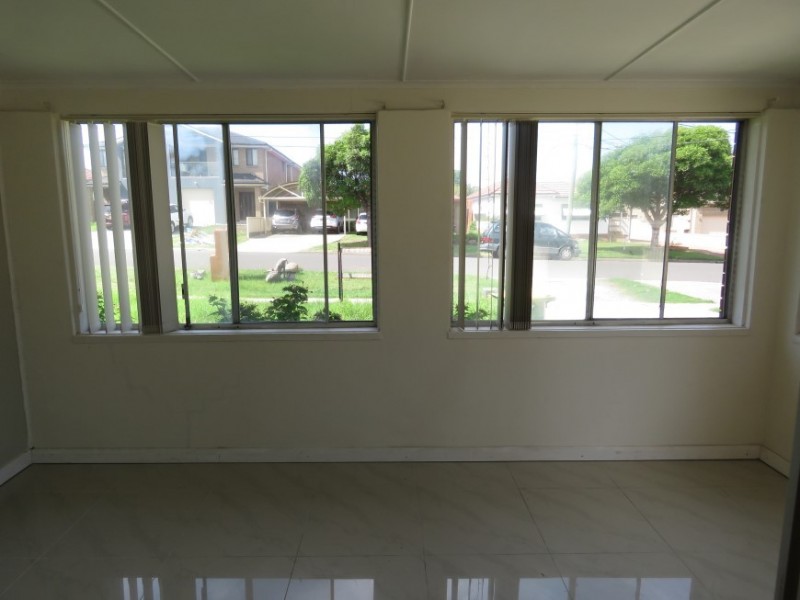 27a Alexander Street, Smithfield NSW 2164
