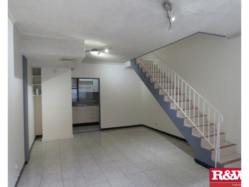 17/112-116 Longfield Street, Cabramatta NSW 2166