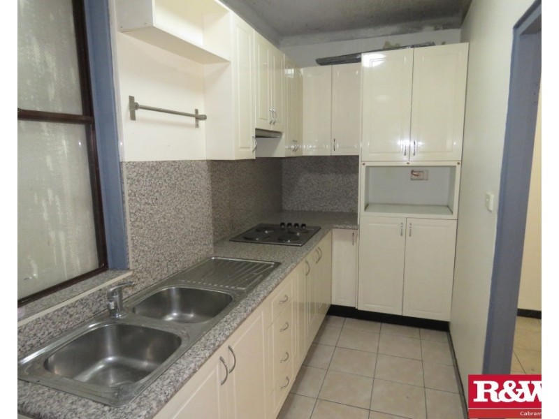 17/112-116 Longfield Street, Cabramatta NSW 2166