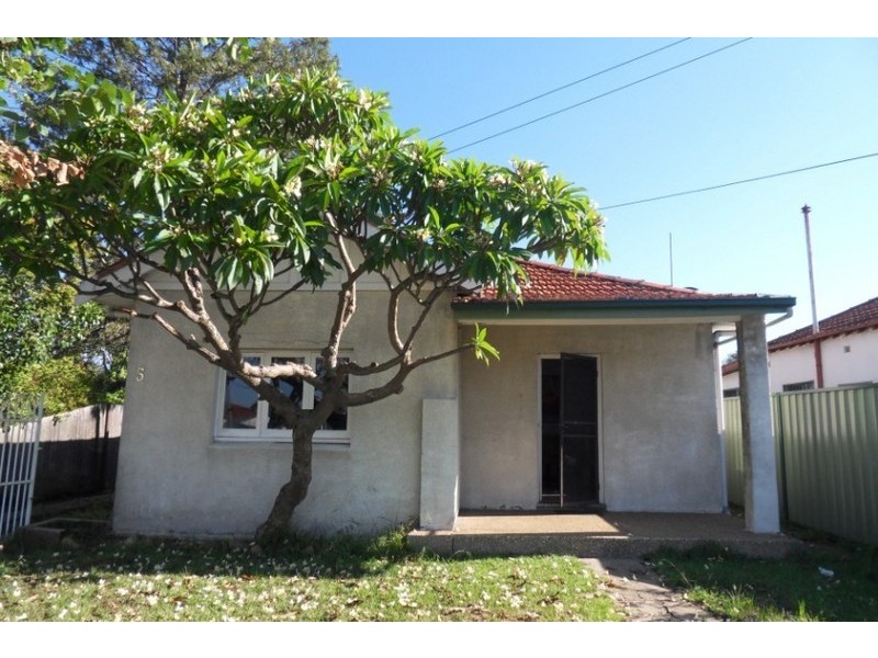 5  Polding Street, Fairfield NSW 2165