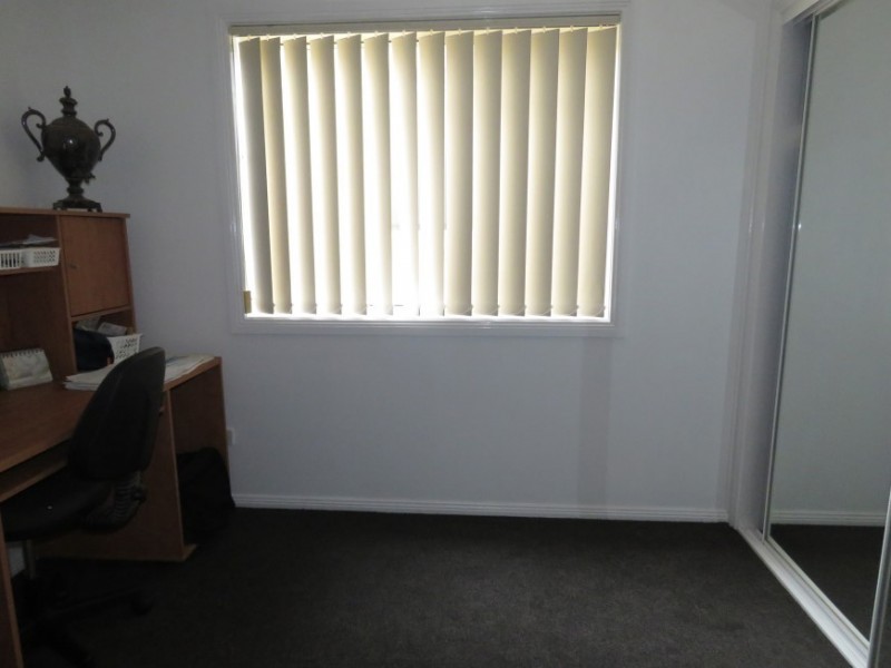 8 Senior Street, Canley Vale NSW 2166