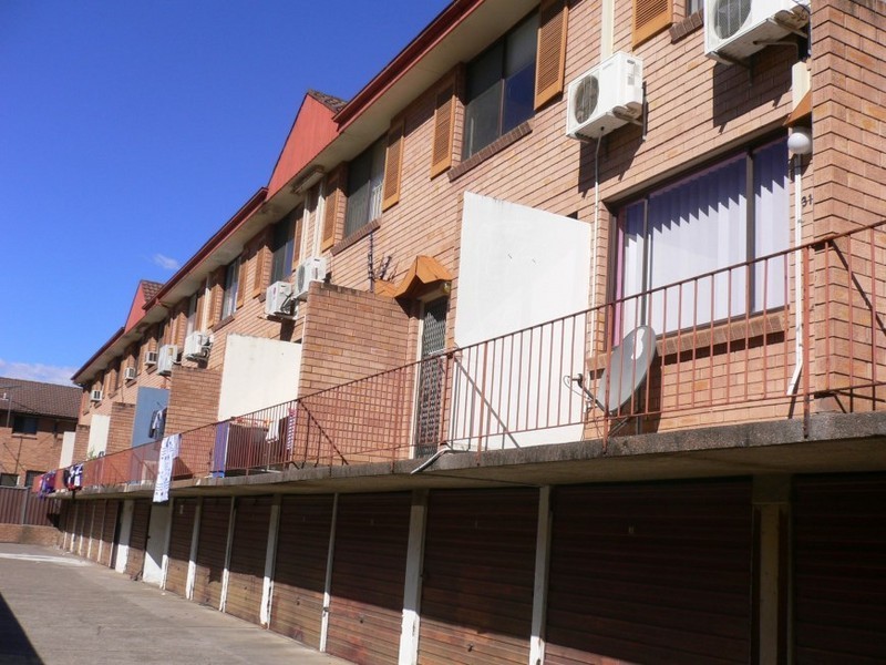 31/96-100 Longfield Street, Cabramatta NSW 2166