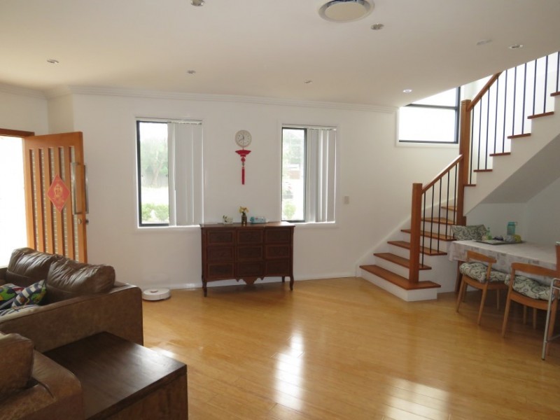 31a Matthews Avenue, East Hills NSW 2213