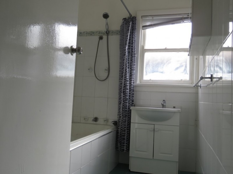 42 Prospect Road, Canley Vale NSW 2166