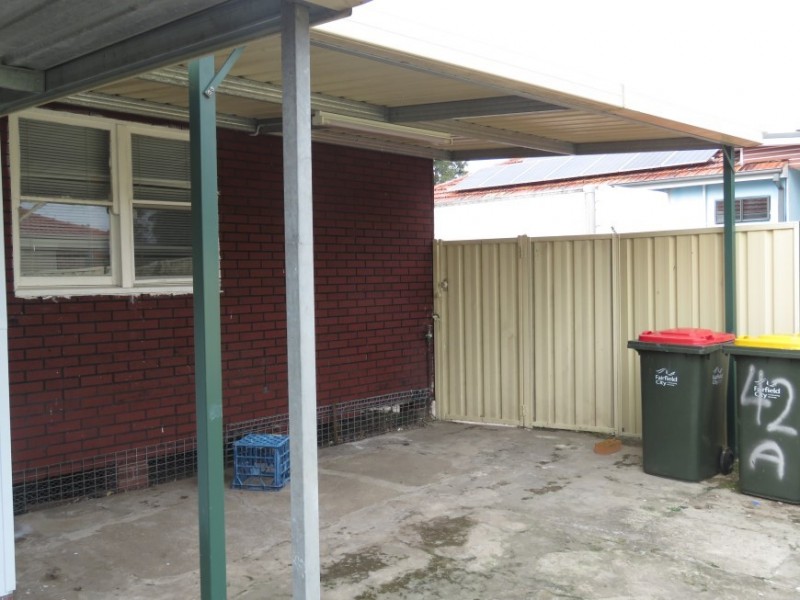 42 Prospect Road, Canley Vale NSW 2166