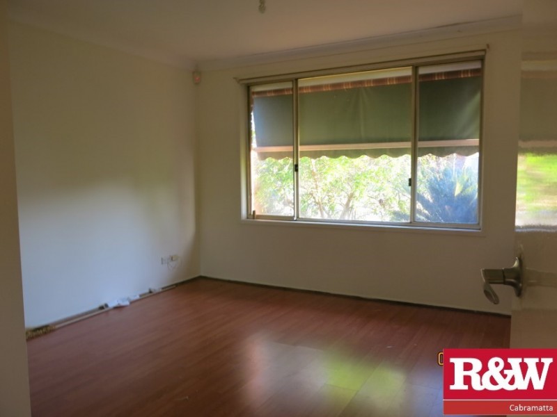 21 Murwillumbah Ave, Hoxton Park NSW 2171