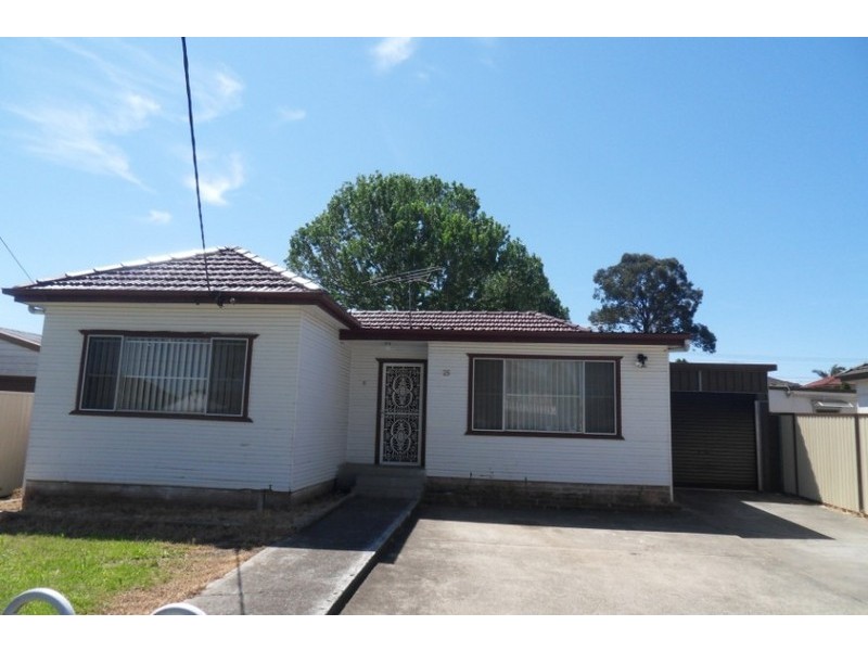 25 Margaret, Fairfield West NSW 2165