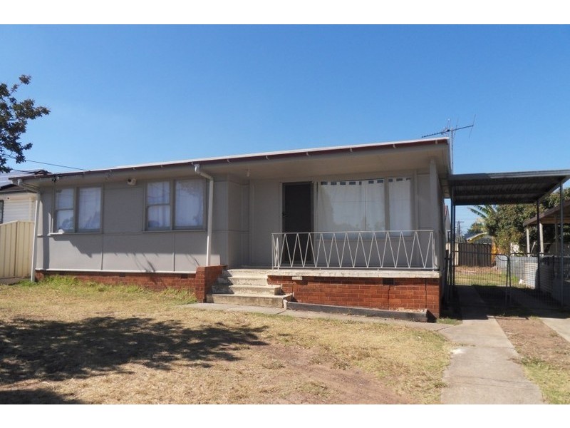 19  Peterlee Road, Canley Heights NSW 2166
