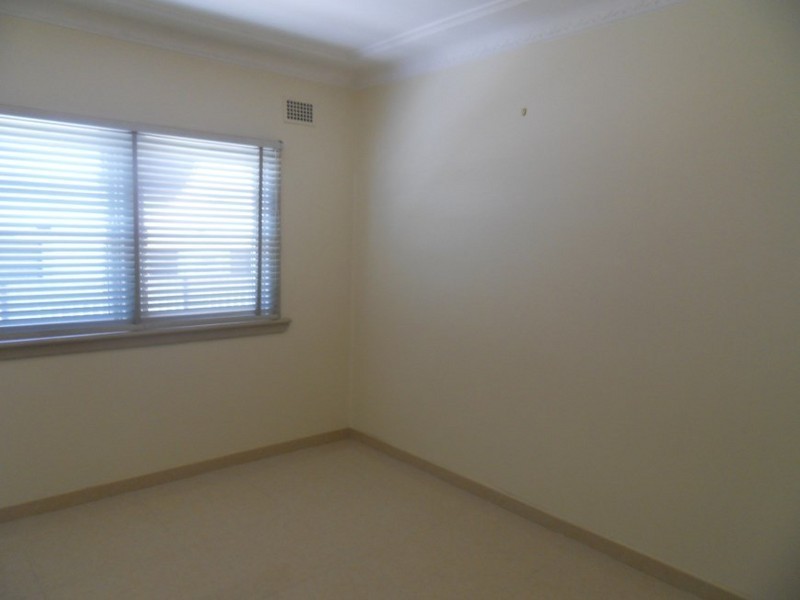 23 Flowerdale Road, Liverpool NSW 2170