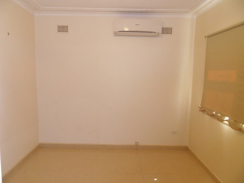 23 Flowerdale Road, Liverpool NSW 2170