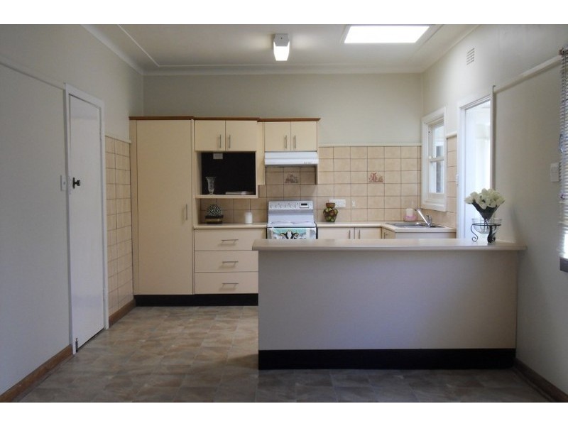 143 River Ave, Fairfield East NSW 2165