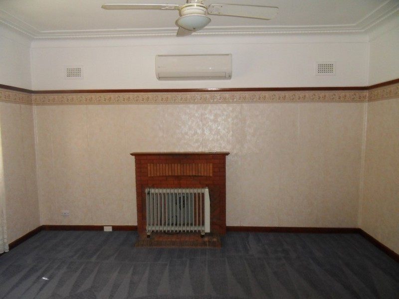 42 National Street,, Cabramatta NSW 2166