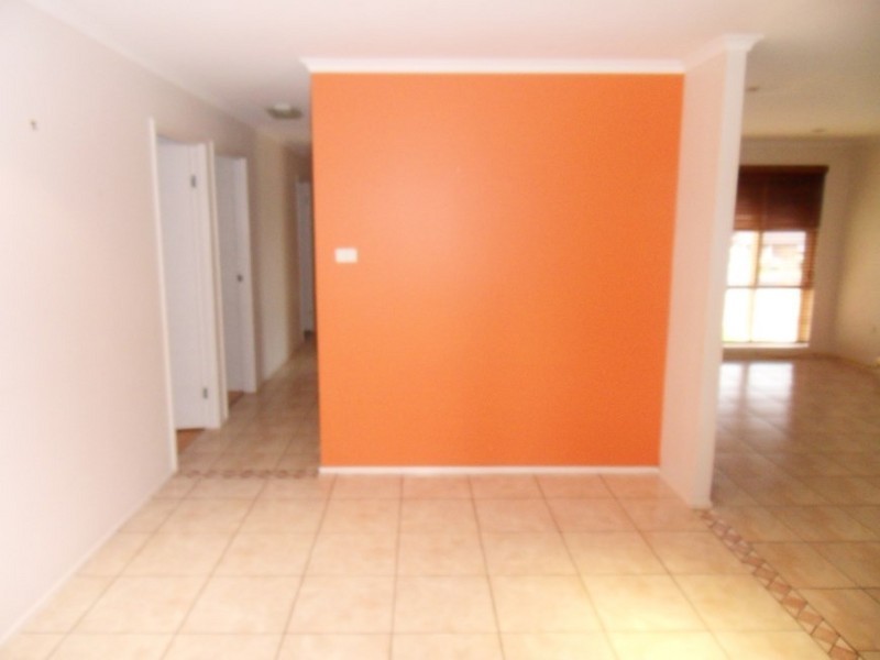 237 Wilson Road, Green Valley NSW 2168