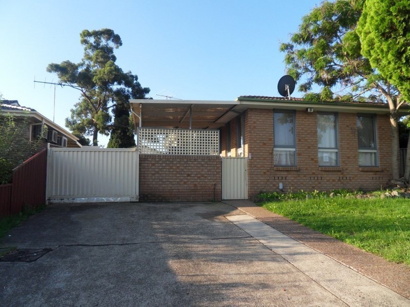 454 Hamilton Road, Fairfield West NSW 2165