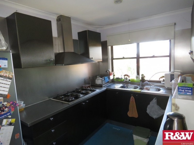49 Restwell Street, Bossley Park NSW 2176