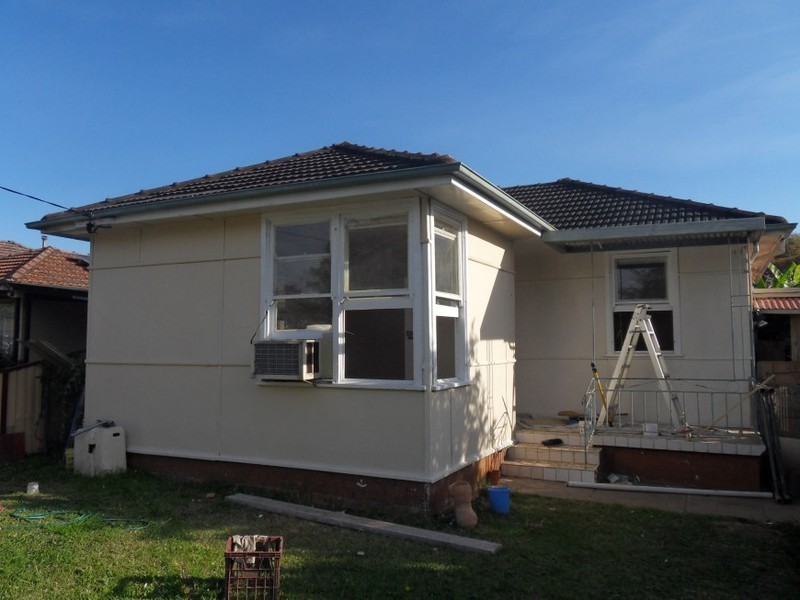 35 Kirrang Avenue, Villawood NSW 2163