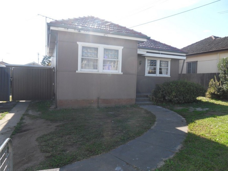 4 Kihilla Street, Fairfield Heights NSW 2165