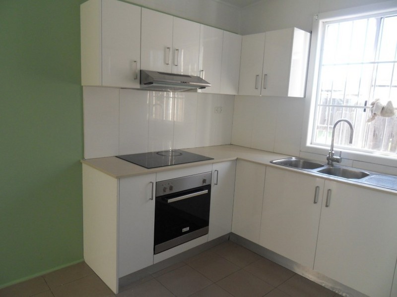 4 Kihilla Street, Fairfield Heights NSW 2165