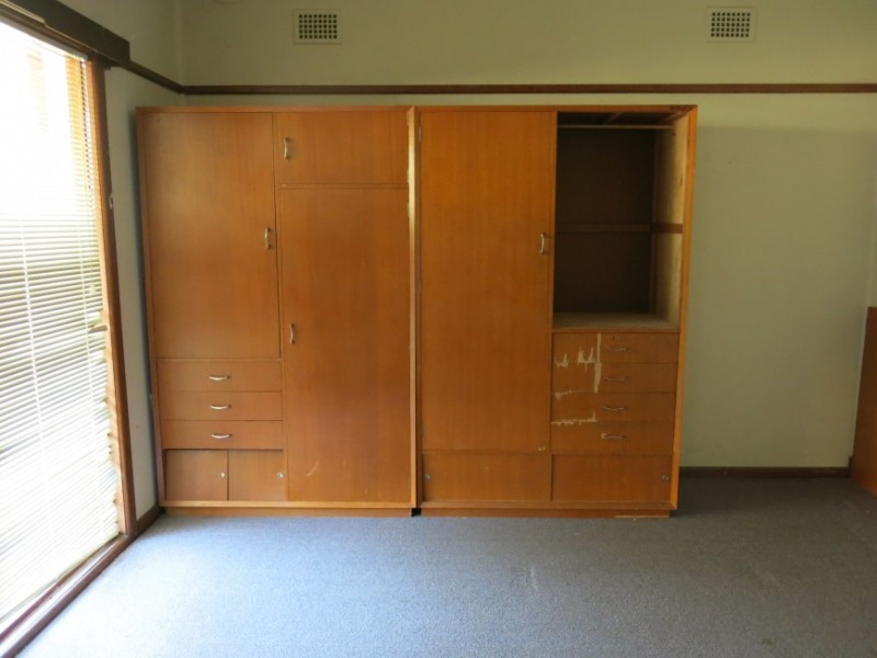 11 Chiswick Road, Greenacre NSW 2190