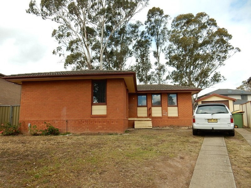 6 Cronin Place,, Bonnyrigg NSW 2177