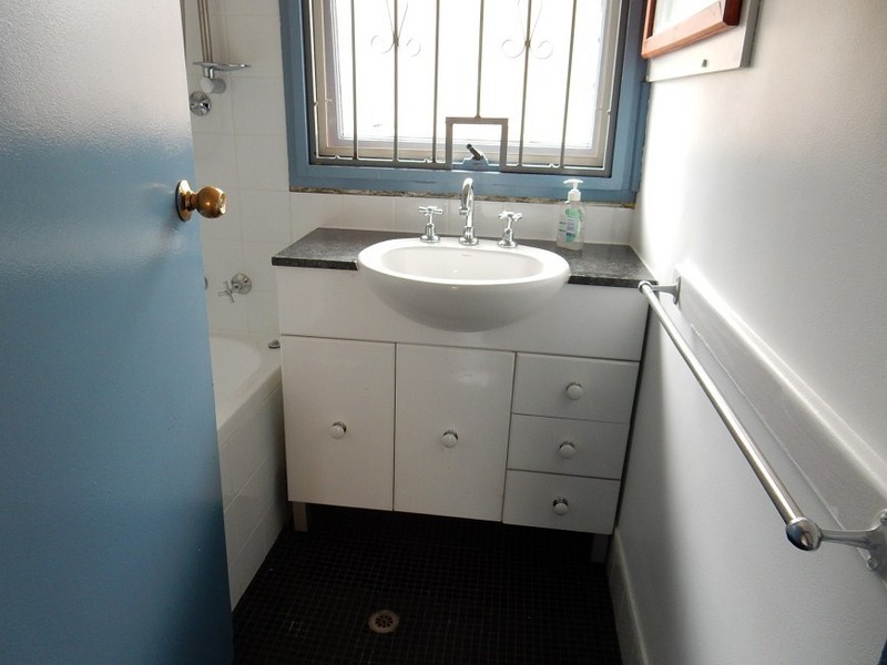 6 Cronin Place,, Bonnyrigg NSW 2177