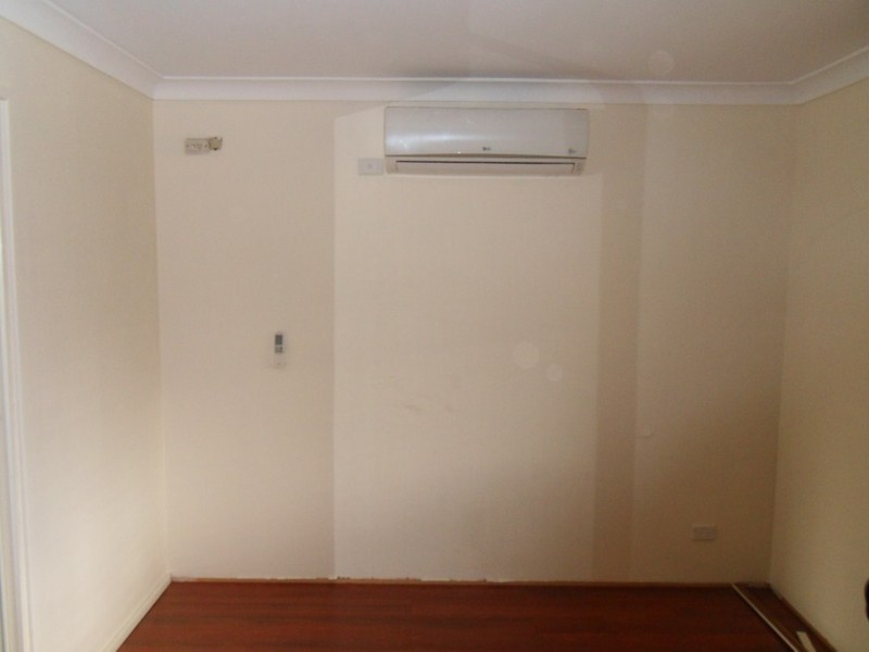 Bossley Park NSW 2176