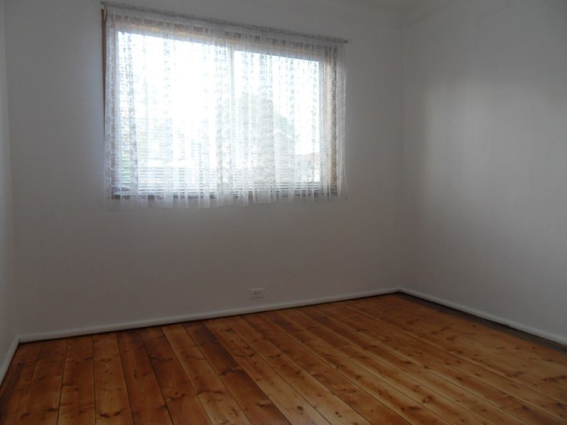 32 Margaret Street, Fairfield West NSW 2165